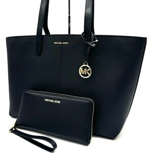 Michael Kors Medium Jet Set Travel Zip Tote Bag & Continental Wallet Black/Gold